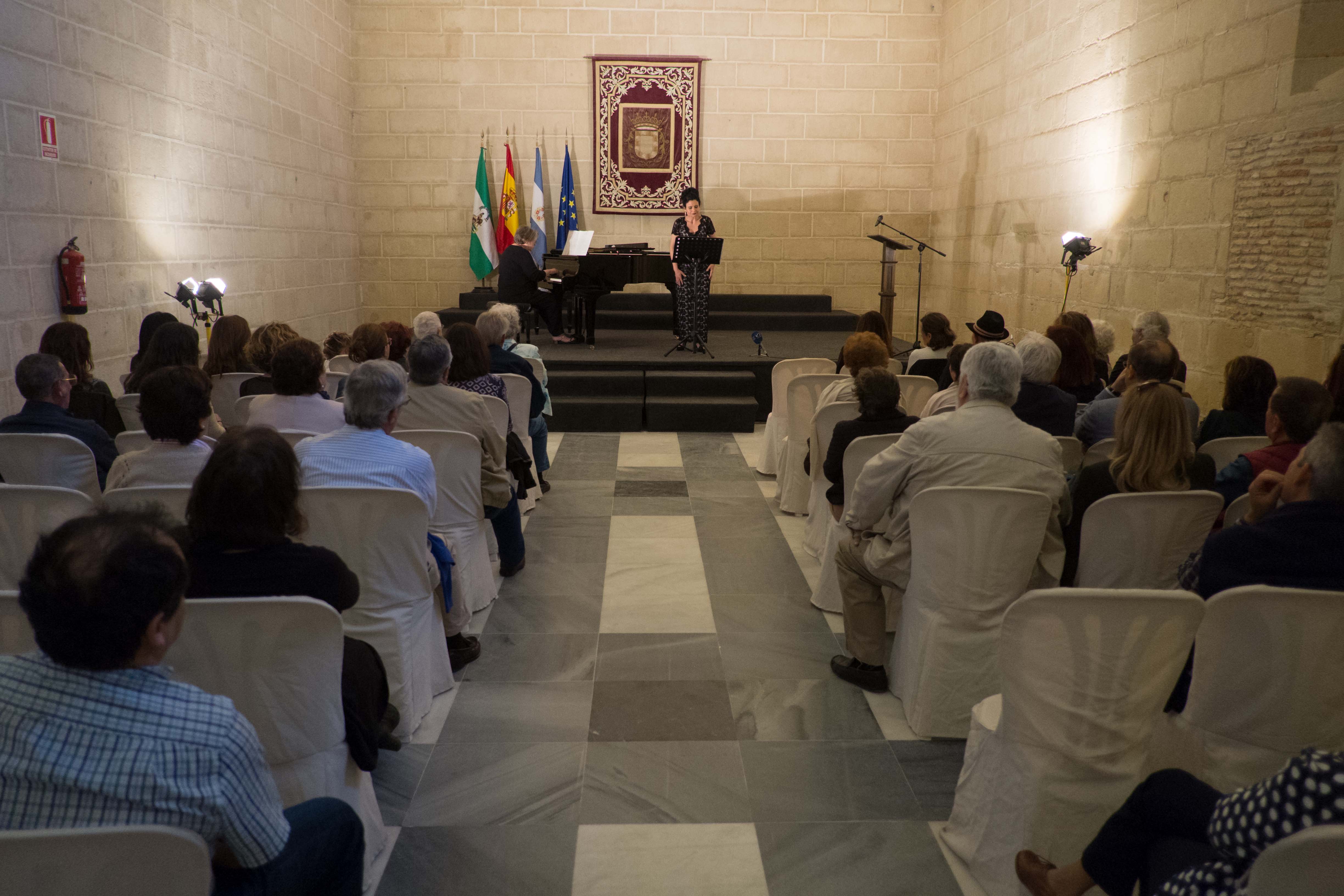recital_claustros_poemas-7