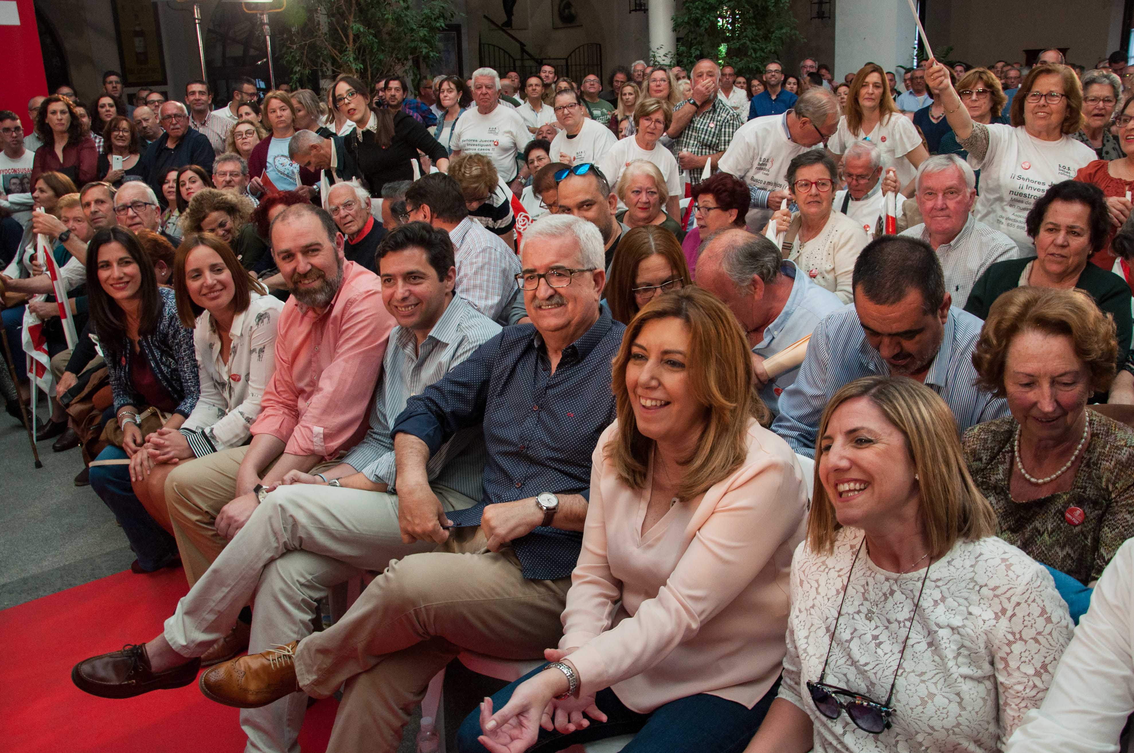 Susana Díaz, Manuel Jiménez Barrios e Irene García, en un acto electoral en Jerez en 2017. FOTO: MANU GARCÍA.