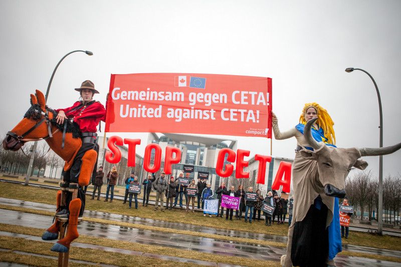 protesta_contra_el_ceta_en_berlin.jpg