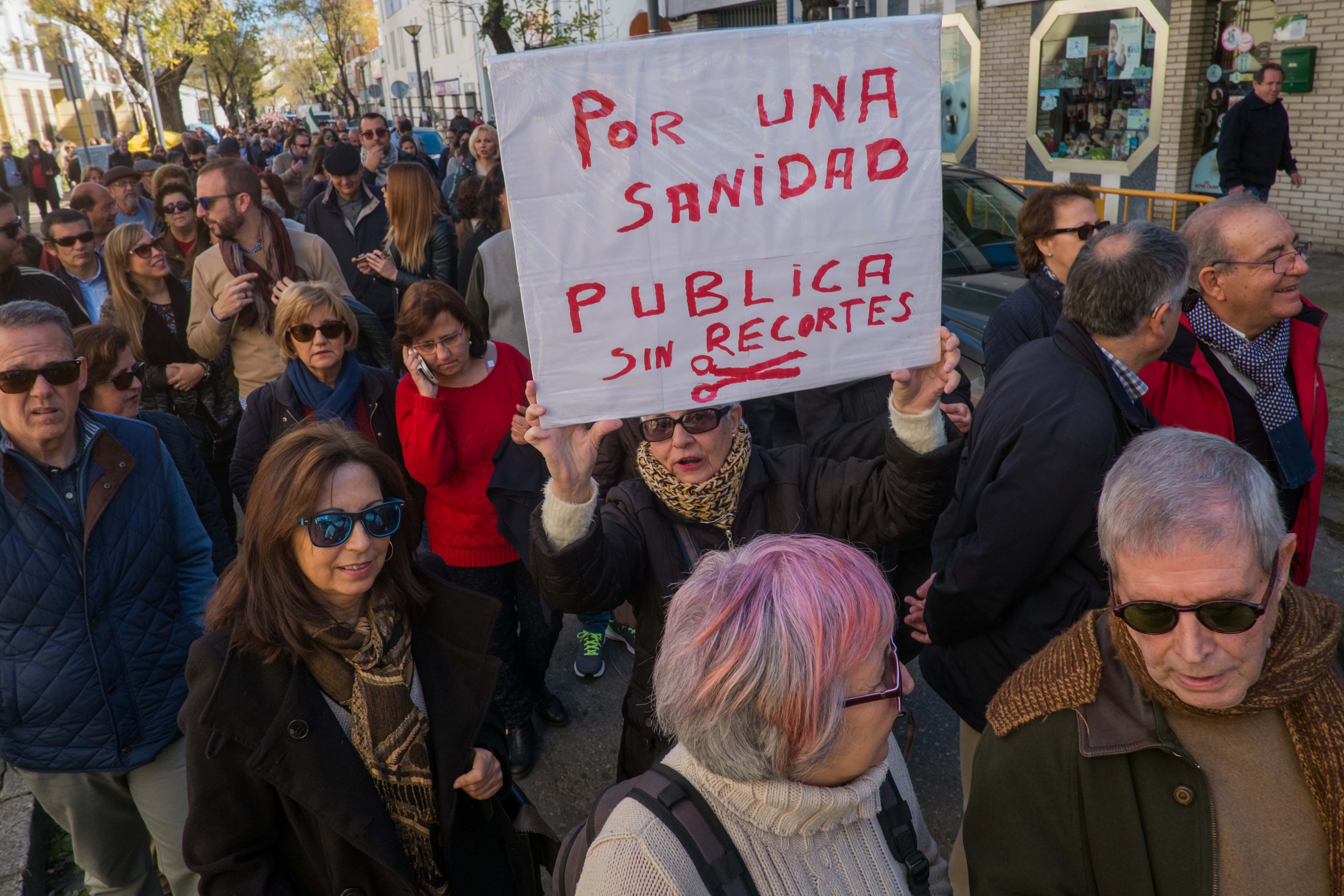Una pasada manifestación contra los recortes de la sanidad, en una imagen retrospectiva.