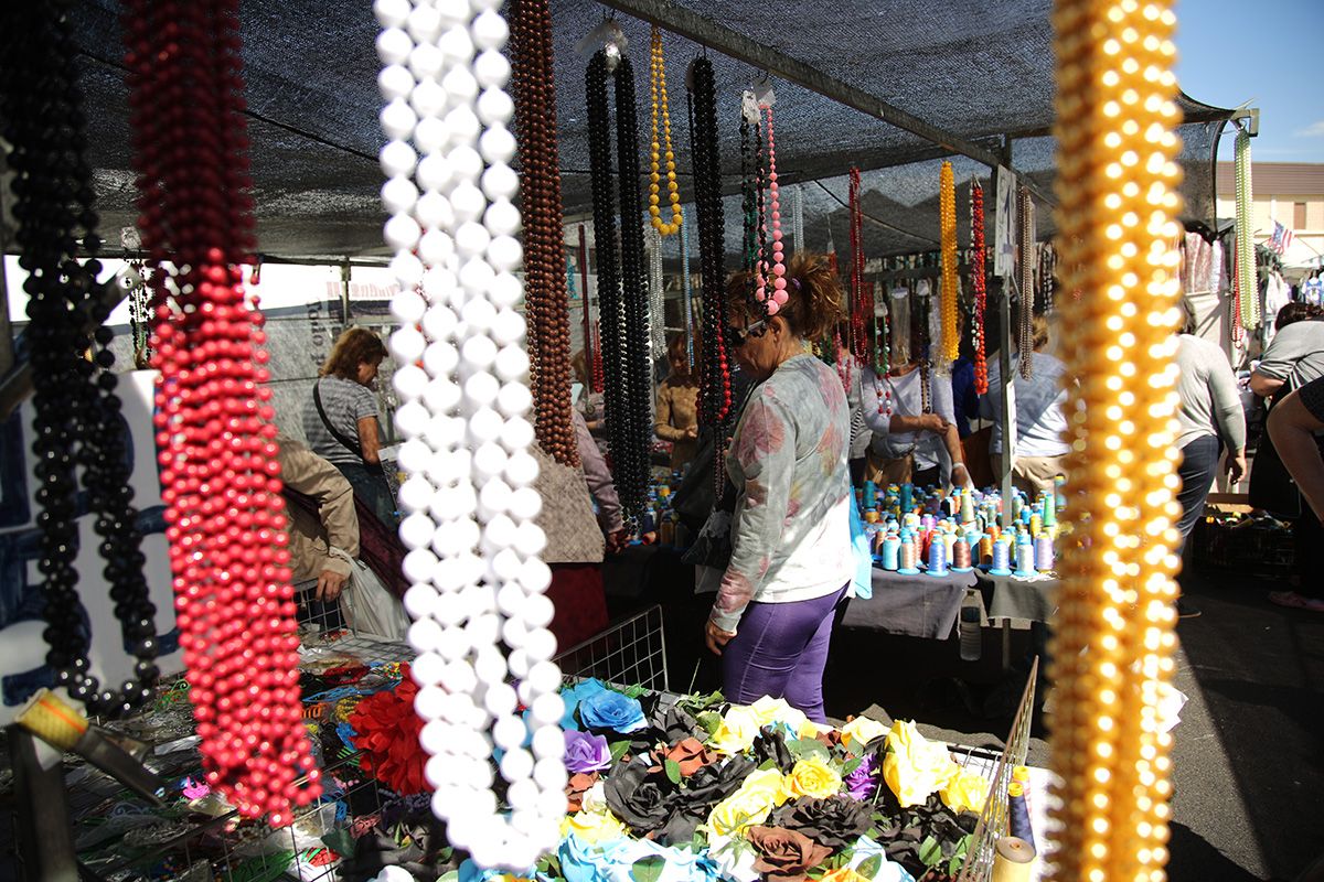 El mercadillo de la zona Sur, en una imagen de archivo, donde roban "el sueldo de todo el mes" a una jerezana.