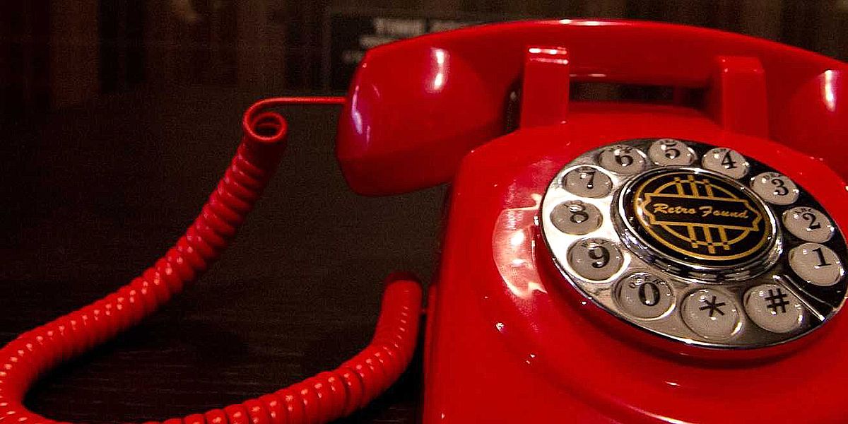 telefonorojo.jpg