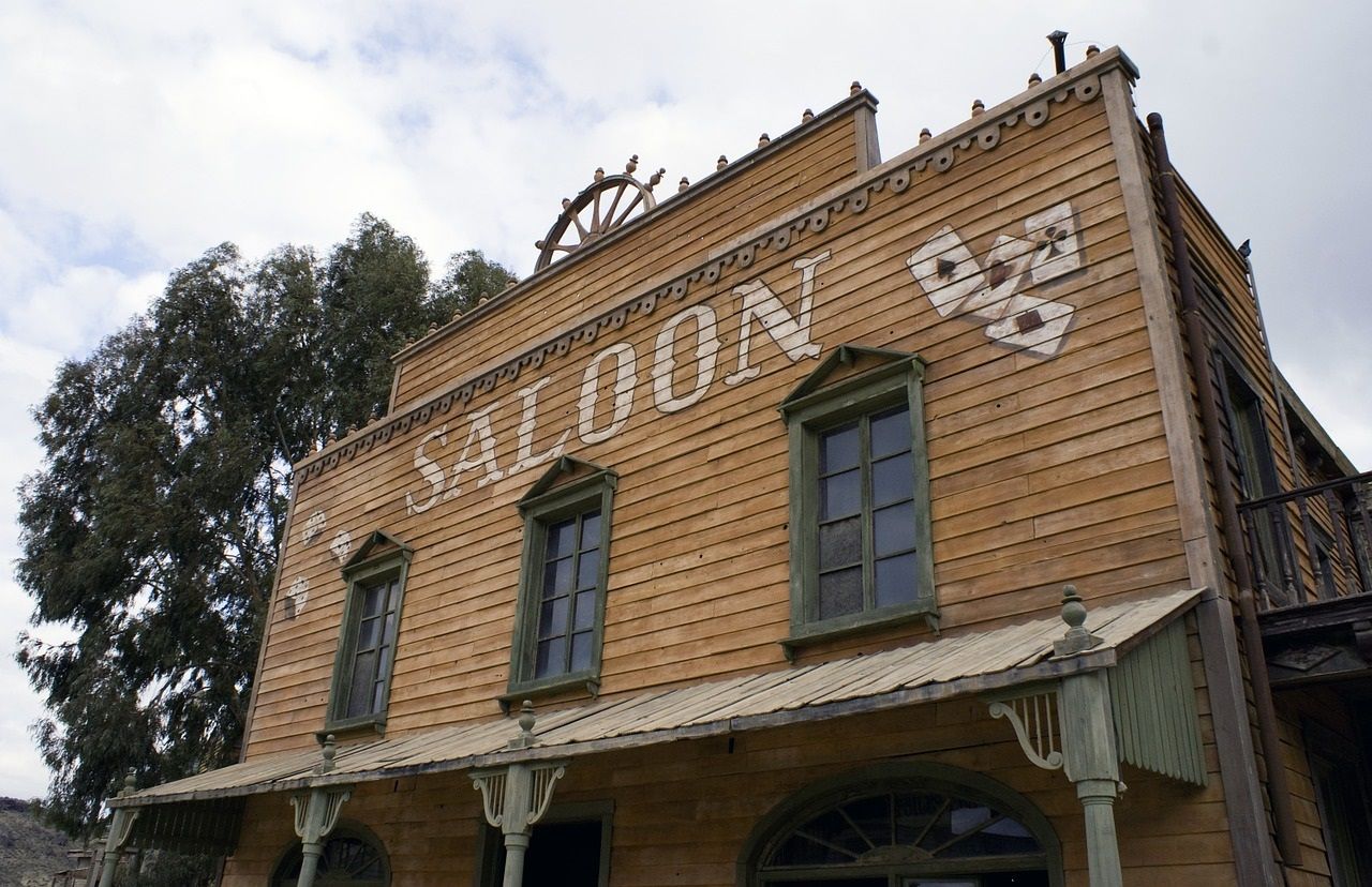 saloon_oeste.jpg