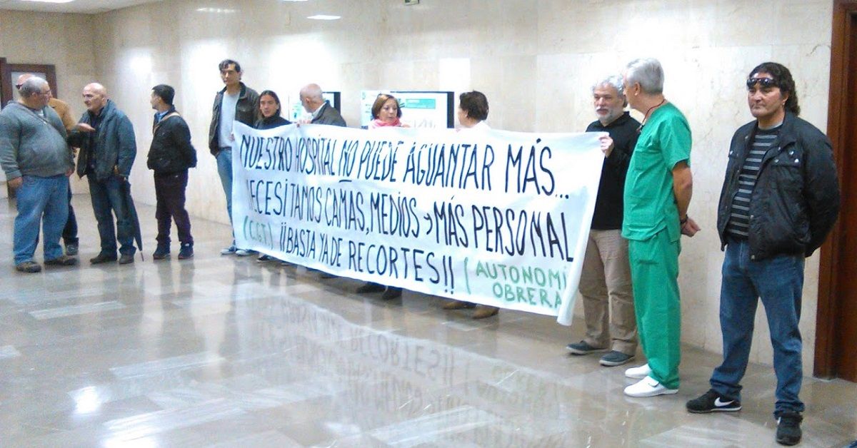 manifestacion_de_autonomia_obrera_en_el_hospital_puerta_del_mar.jpg
