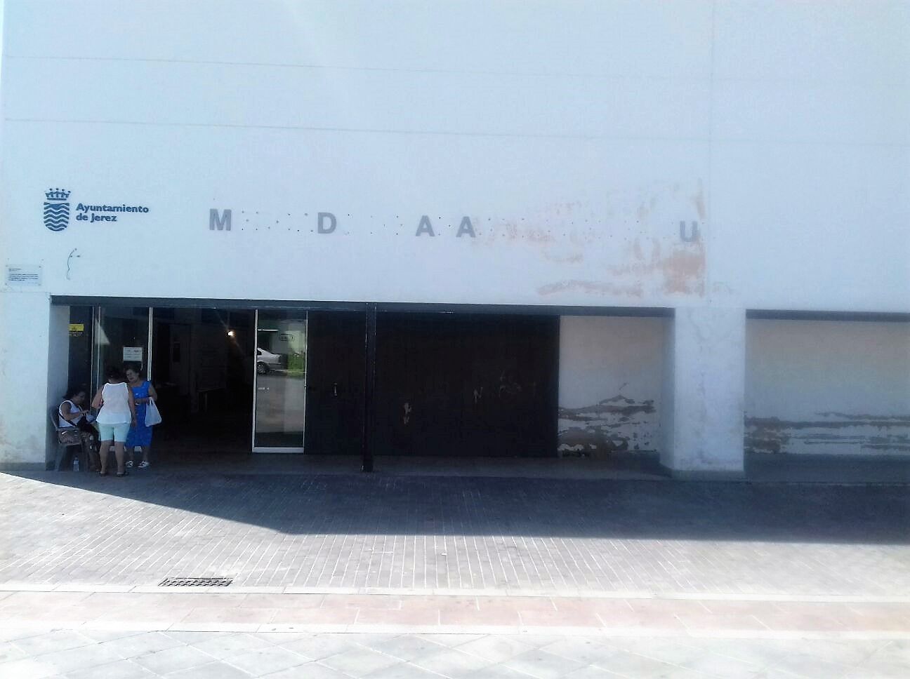 fachada-mercado-jerez-sur.jpeg