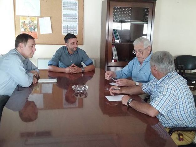 diaz-presidente-asociacion-reunion_1155794599_70949666_626x472