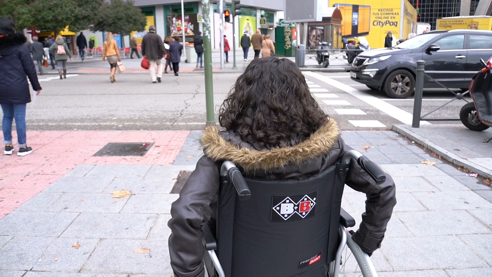 Mujer en silla de ruedas, en una imagen de archivo.
