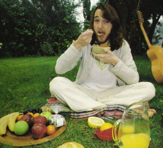 Roger Hodgson disfrutando de un desayuno inglés. 