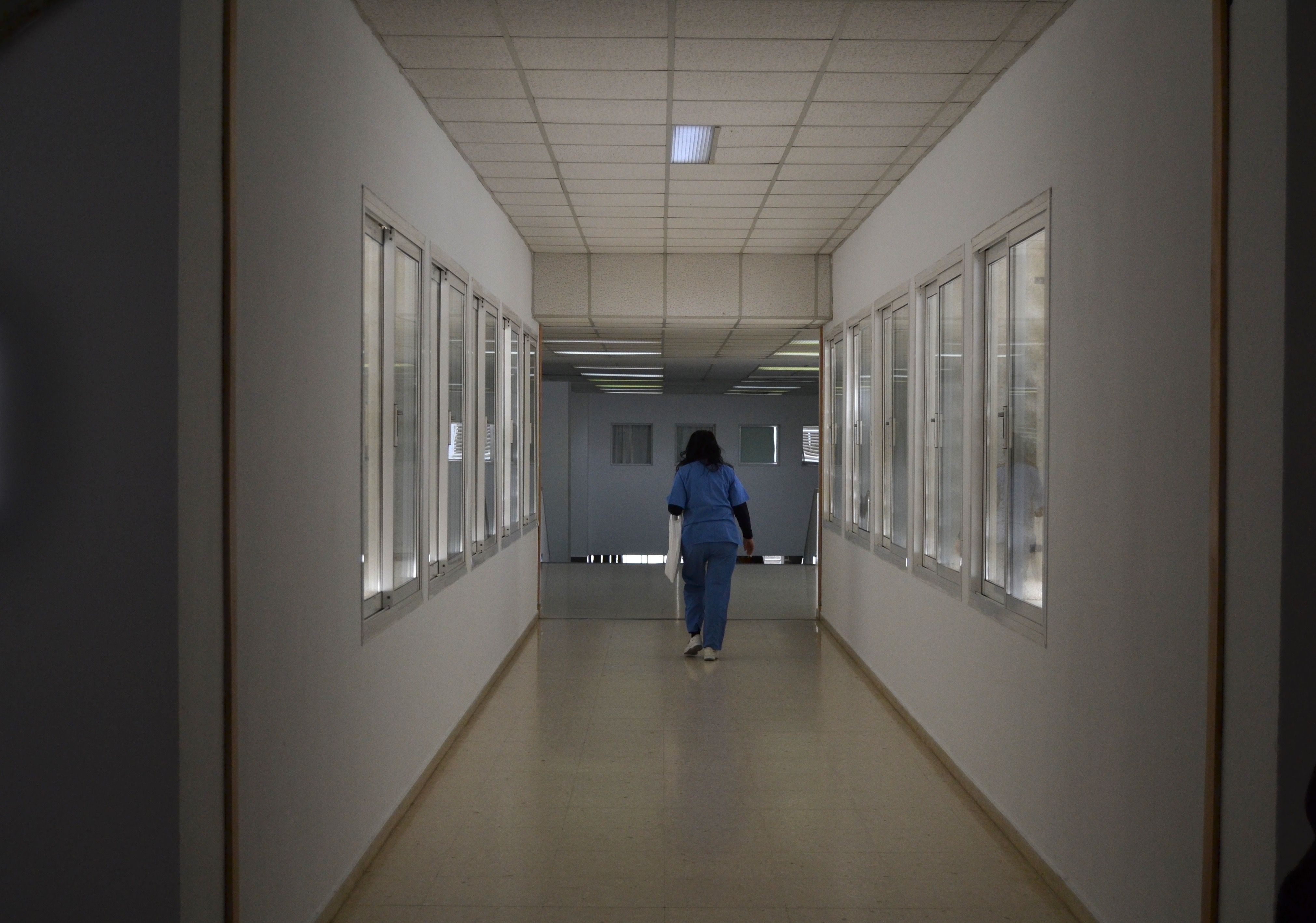 Un pasillo del Hospital de Puerto Real, en una imagen de archivo. 