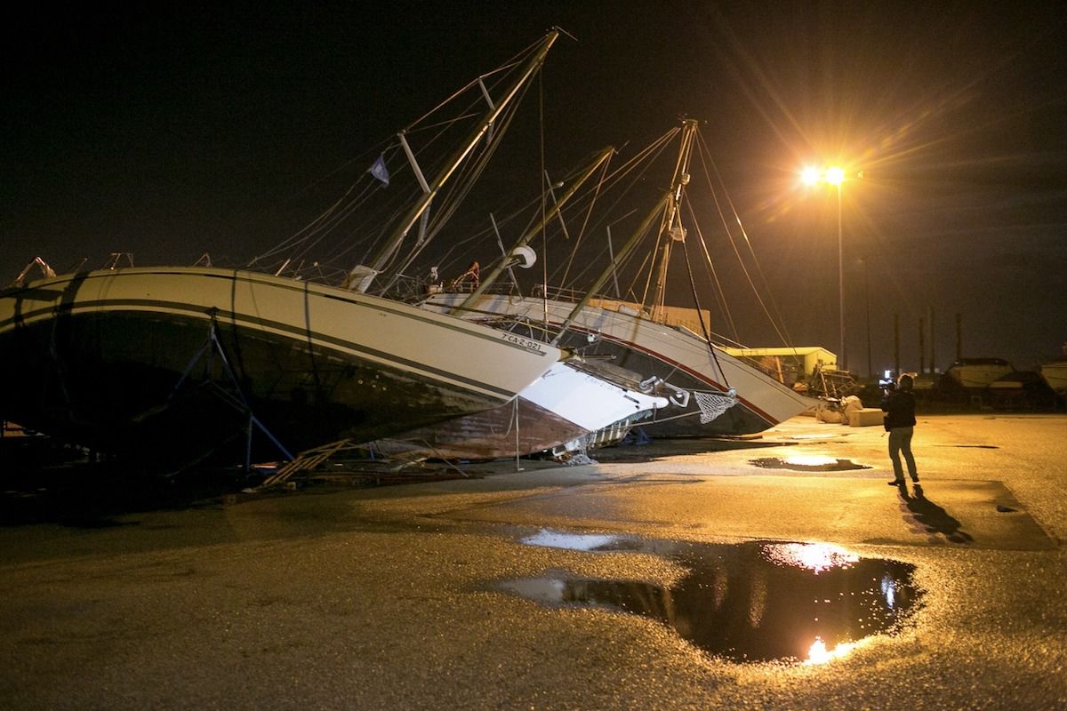 Efectos del tornado en Puerto Sherry.