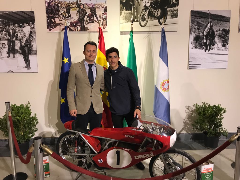 Santiago Galván y Marc Márquez.