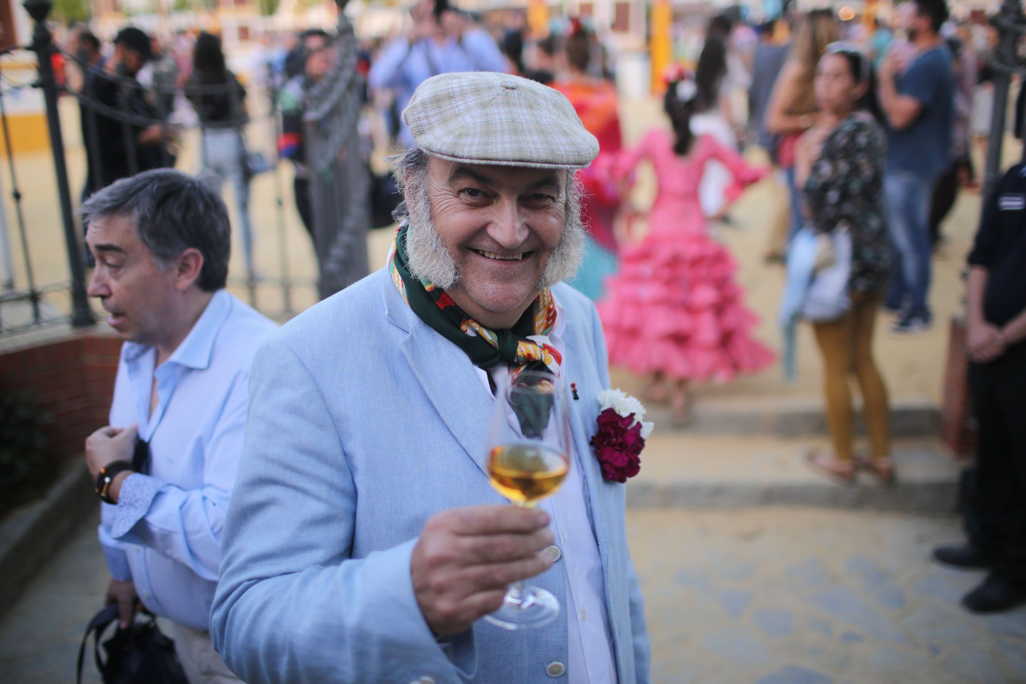 Un hombre en una pasada Feria del Caballo. FOTO: JUAN CARLOS TORO. 