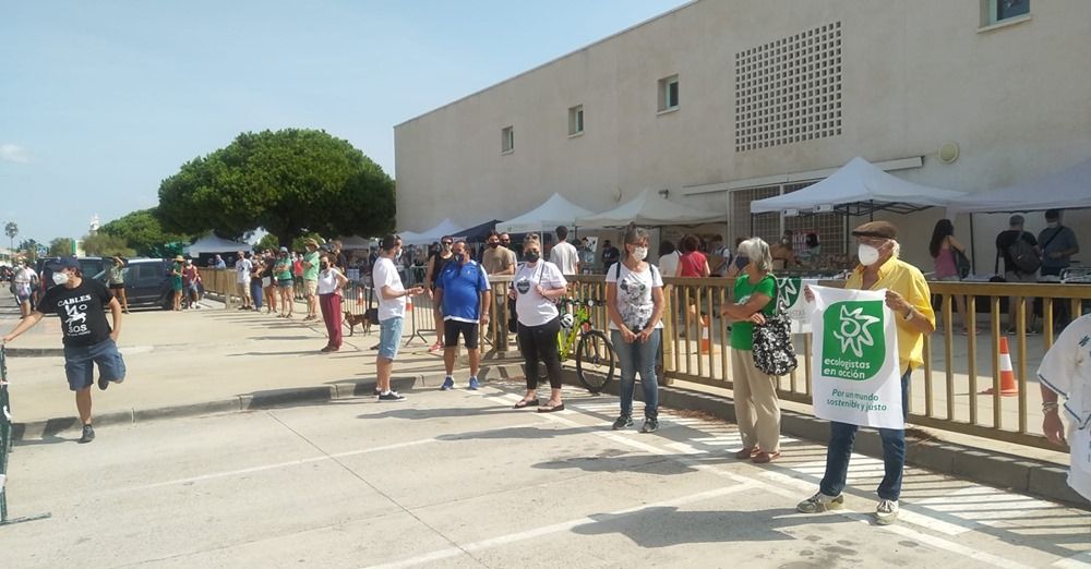 Movilizaciones en Los Toruños, en contra de su privatización integral por la Junta.