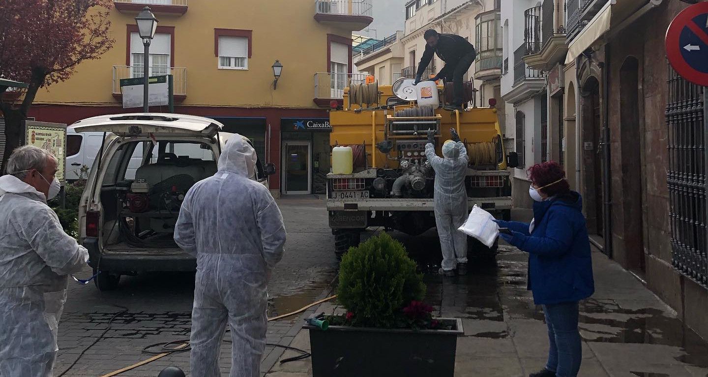 Un pueblo de Jaén sufrió un brote a la vuelta de sus vecinos que fueron a la vendimia francesa