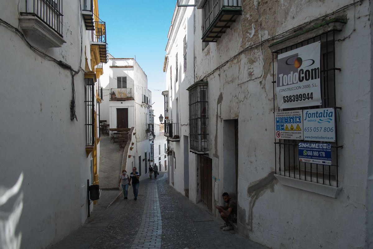 Cádiz, la provincia española donde más ha subido el paro en el último mes. Una calle de Arcos de la Frontera, en una imagen reciente.