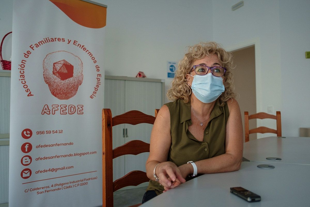 Carmen cuenta la epilepsia “traicionera” que sufre su hijo Juan José.