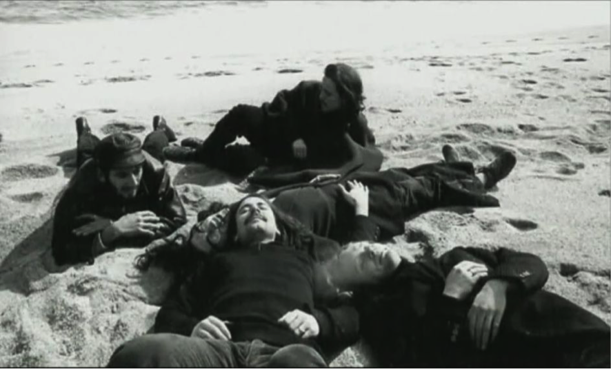 Smash y Manuel Molina, que cubre su imperdonable pelo corto con una gorra, en la Playa de Aro (1971). 