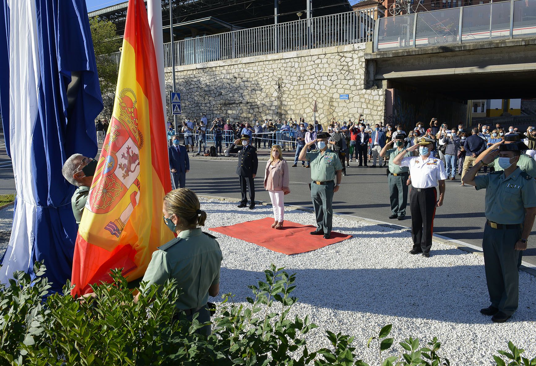 La máxima responsable del Ayuntamiento de Jerez, este martes, en un acto de inauguración de una rotonda de homenaje a la Guardia Civil.