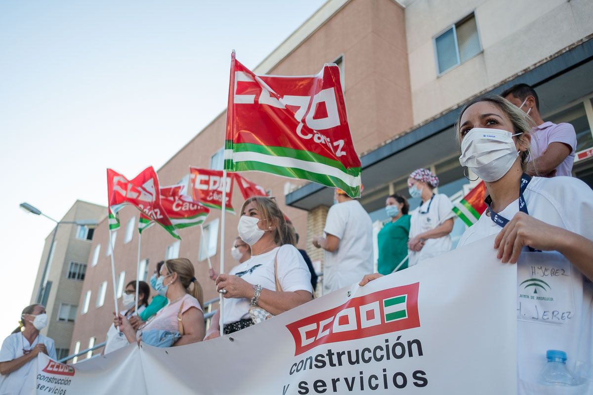 Personal sanitario, en una protesta reciente en el Hospital de Jerez.