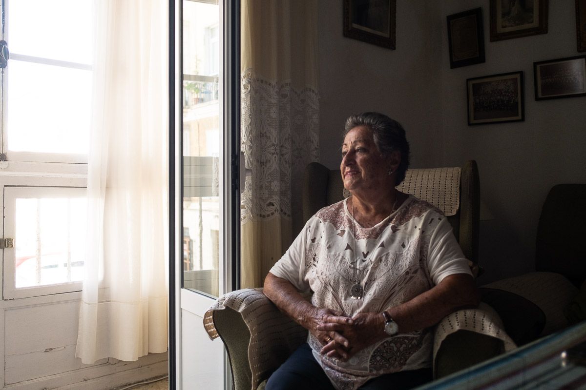 Anita, sentada en su butaca. Autor: Manu García