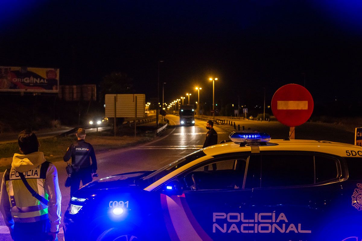 Un control en Jerez ante el cierre perimetral del municipio.