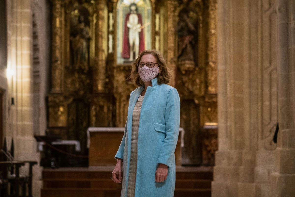 La doctora Silvia Pérez González, en el interior de la Iglesia de San Dionisio de Jerez, en días pasados.