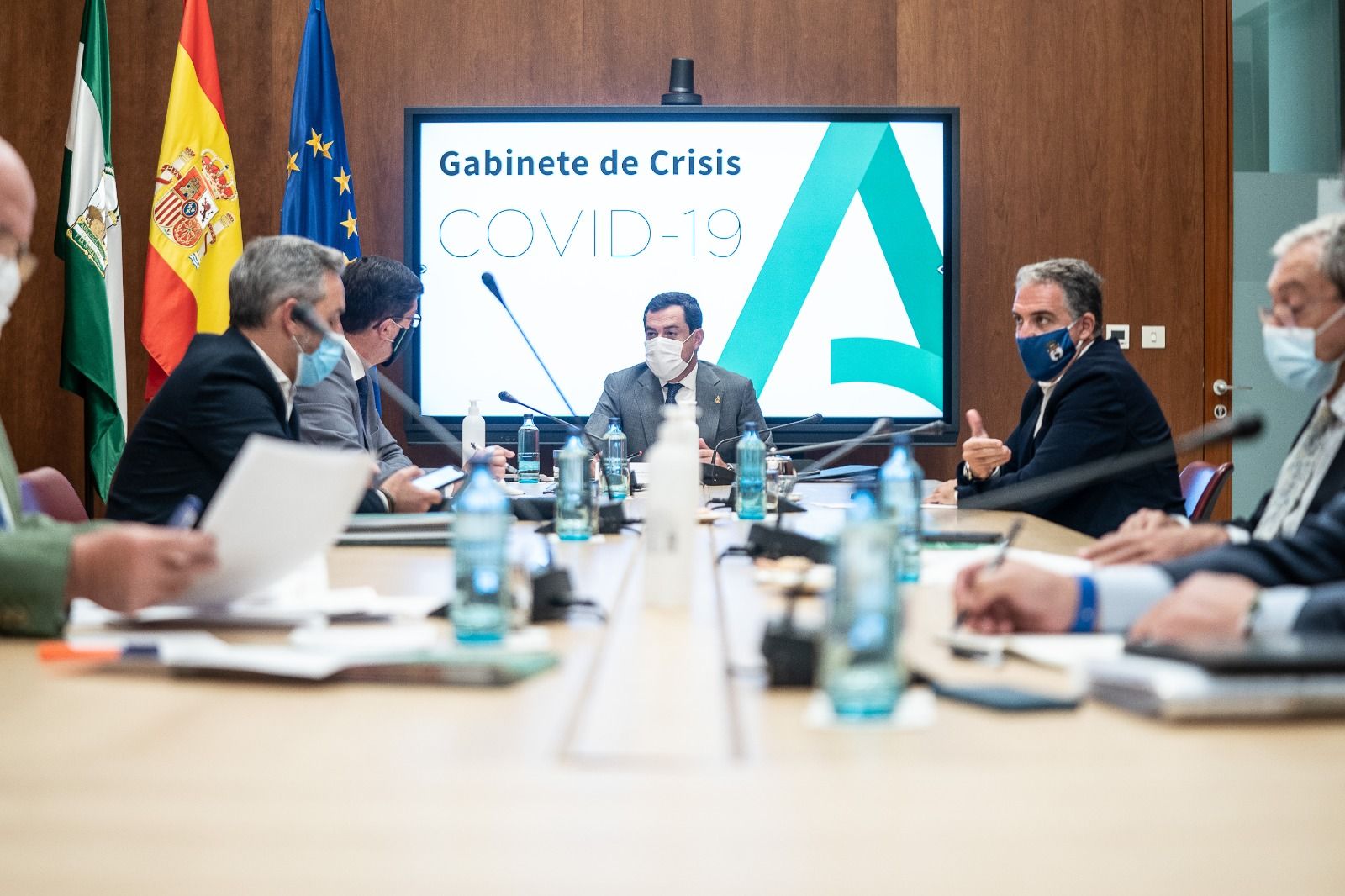 Moreno preside, este pasado miércoles, el gabinete de crisis en la Junta. 