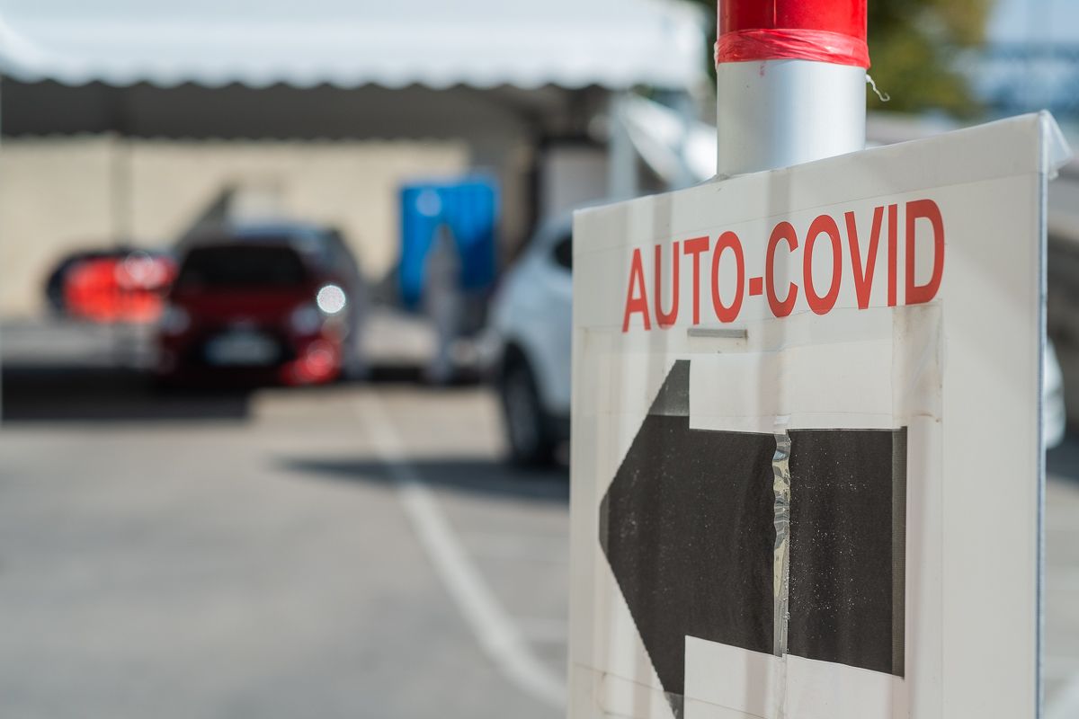 Andalucía triplica los contagios en solo un día. Andalucía triplica los contagios en solo un día.
