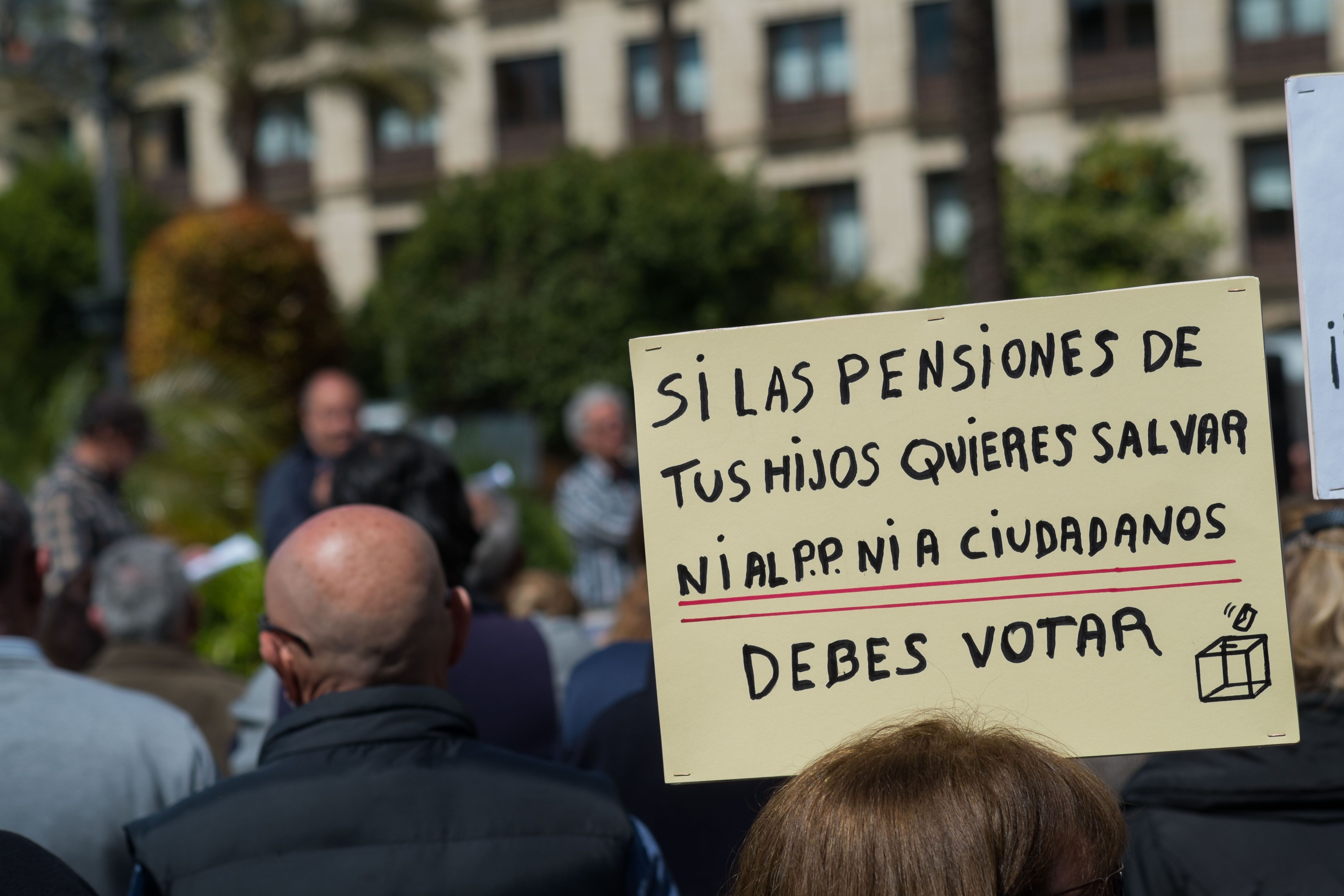 Manifestación de pensionistas en Jerez, en una imagen reciente. FOTO: MANU GARCÍA.