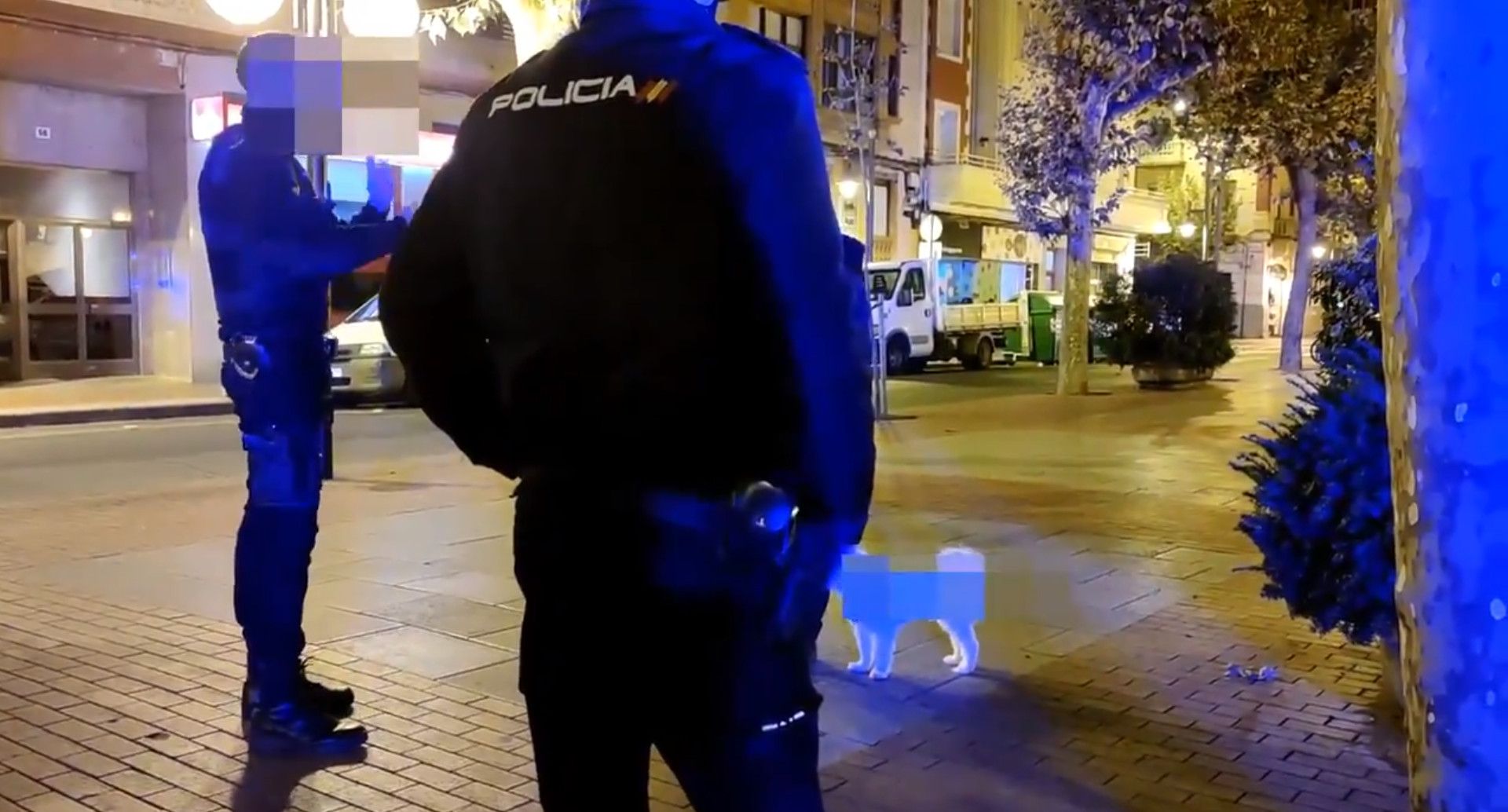 Un momento de la actuación de la Policía en La Rioja. FOTO: CNP