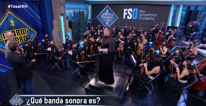 La Film Symphony Orchestra en el plató de 'El Hormiguero', con Pablo Motos y Luis Tosar.