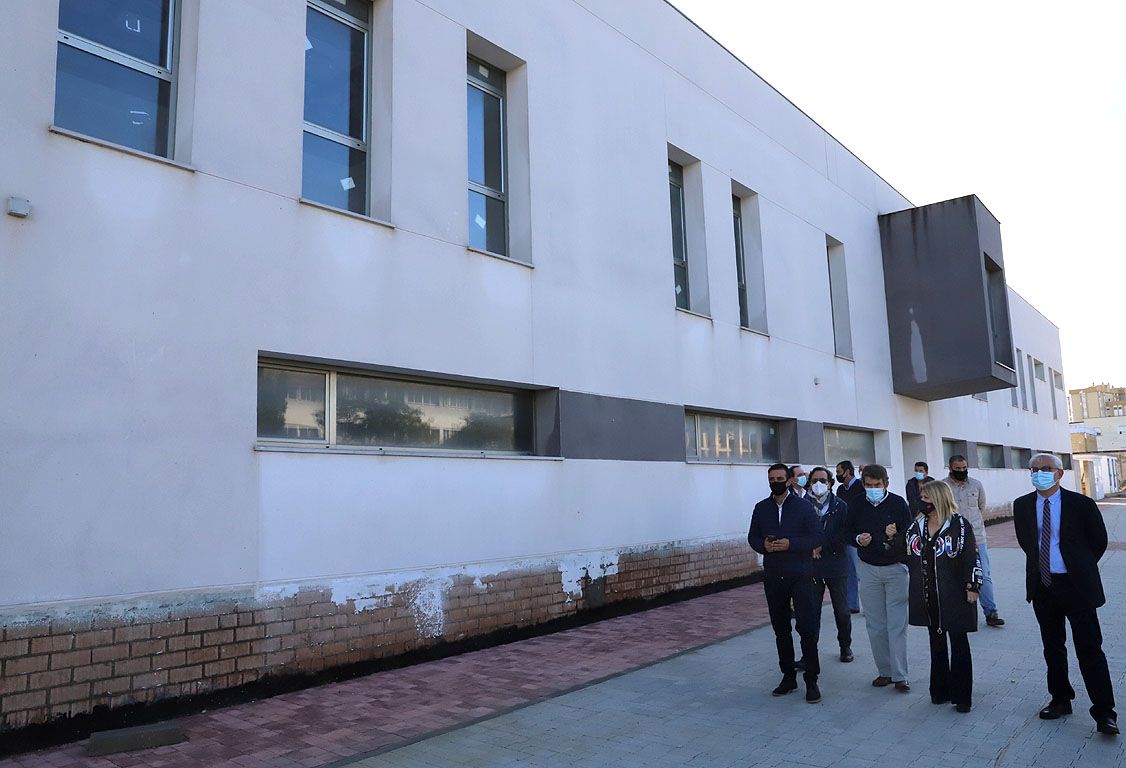 Una visita reciente a las obras de urbanización del entorno del nuevo edificio de la Policía Local en Jerez.
