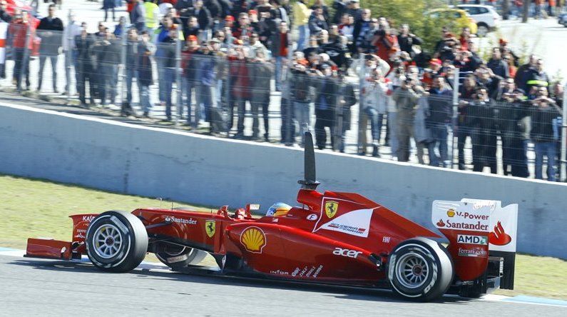 Un monoplaza de Fórmula 1, en el Circuito de Jerez, en una imagen de hace varias décadas.