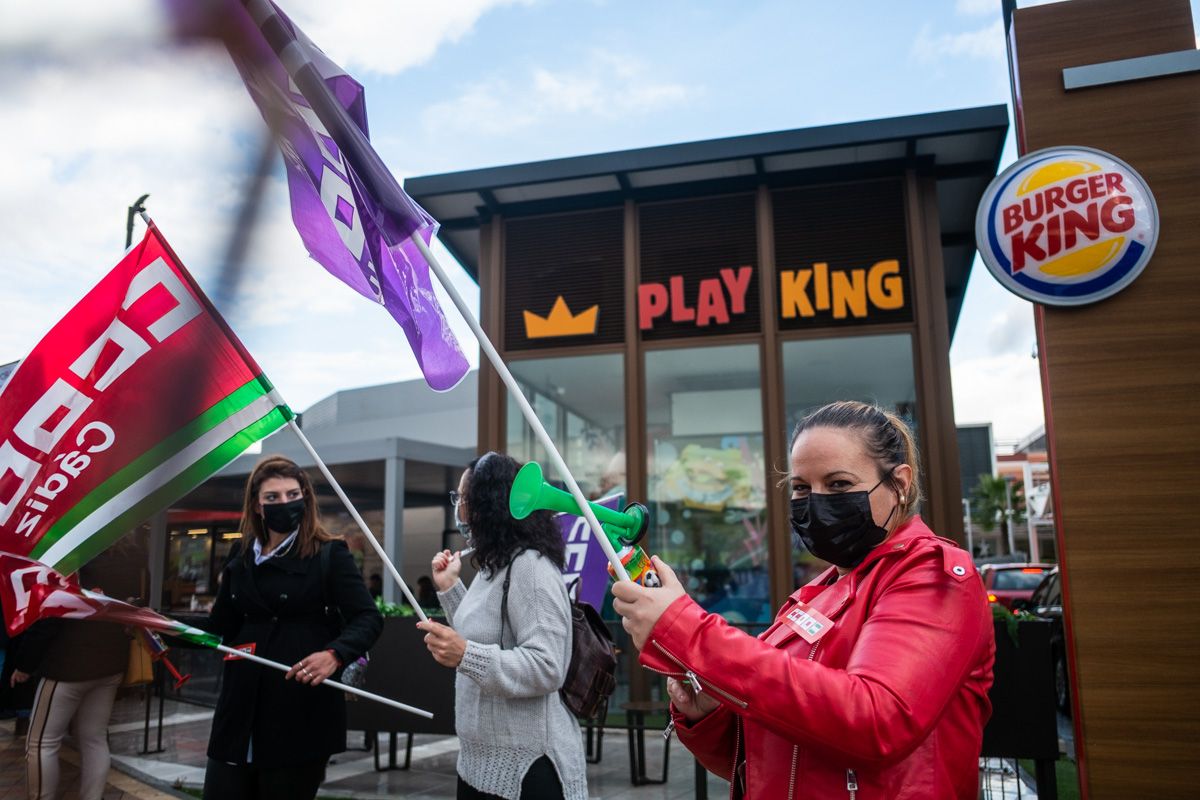 Concentración de trabajadores de Burger King. 