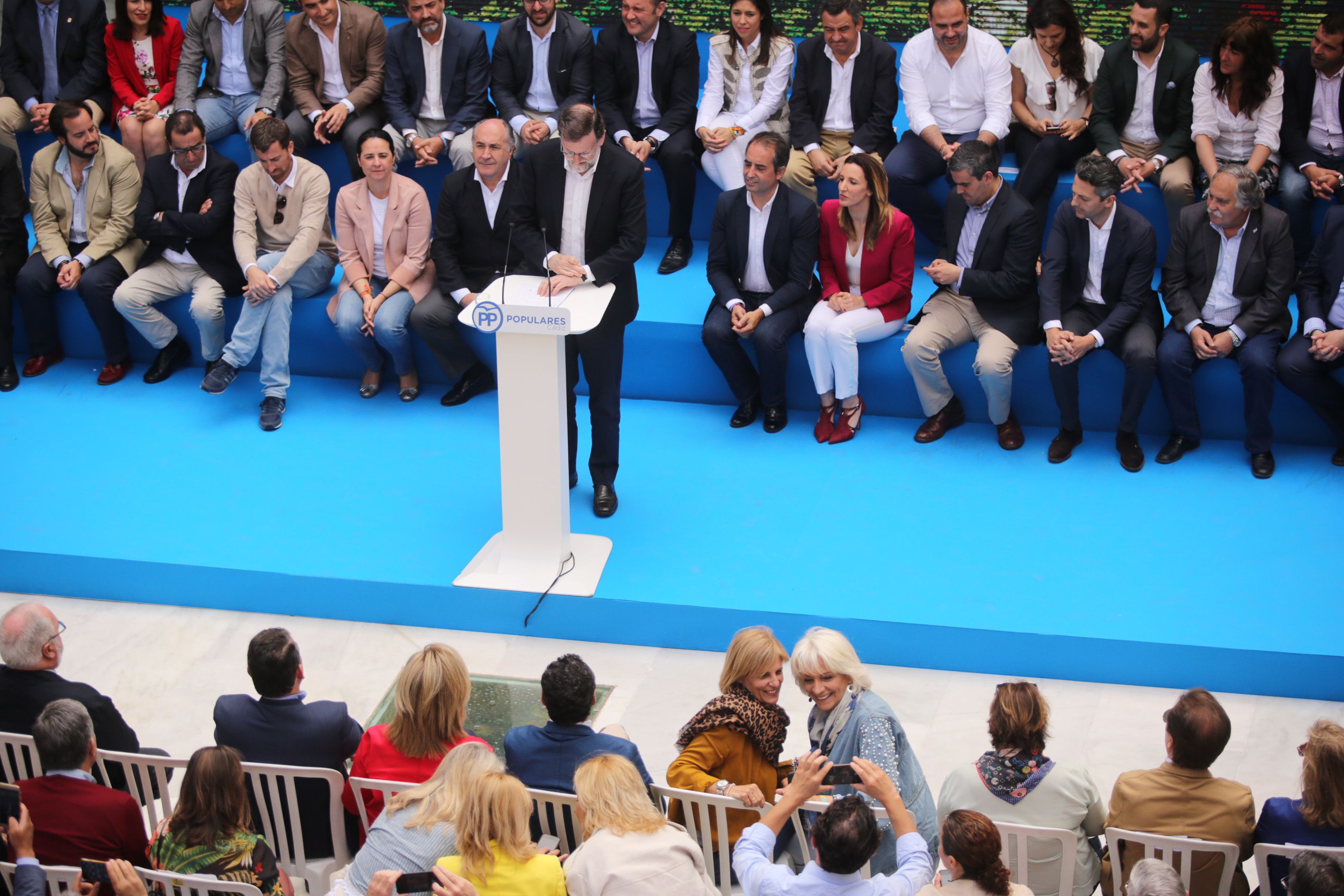 Rajoy, en su último acto como presidente del Gobierno en Jerez, el pasado mayo. FOTO: JUAN CARLOS TORO.