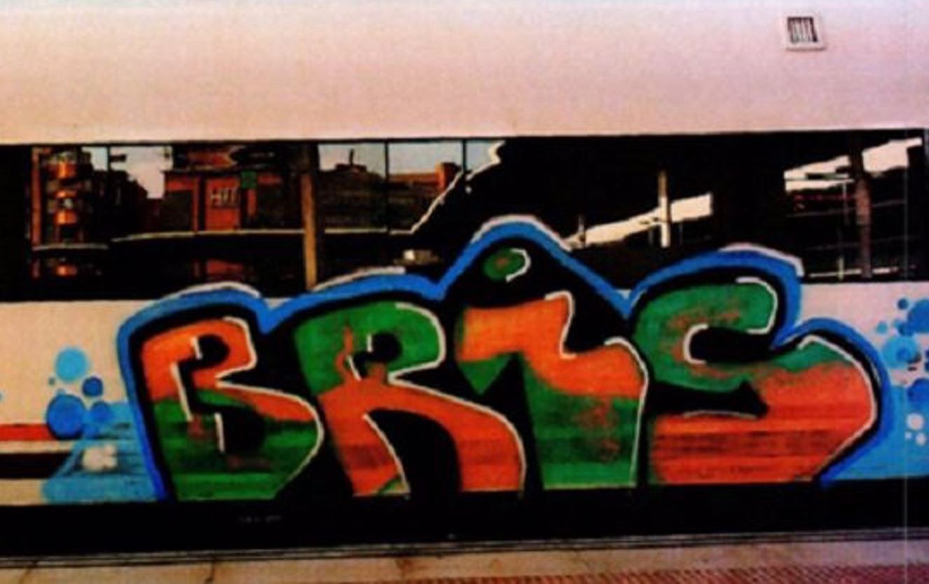 Graffitis en trenes.