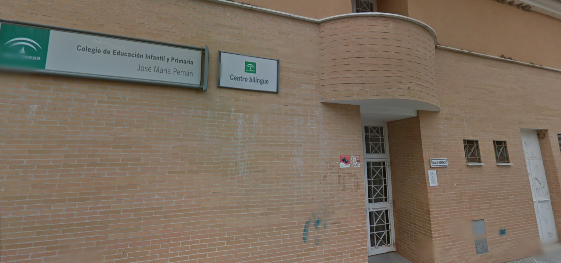 El CEIP José María Pemán de Puente Genil, en una imagen de Google Maps.