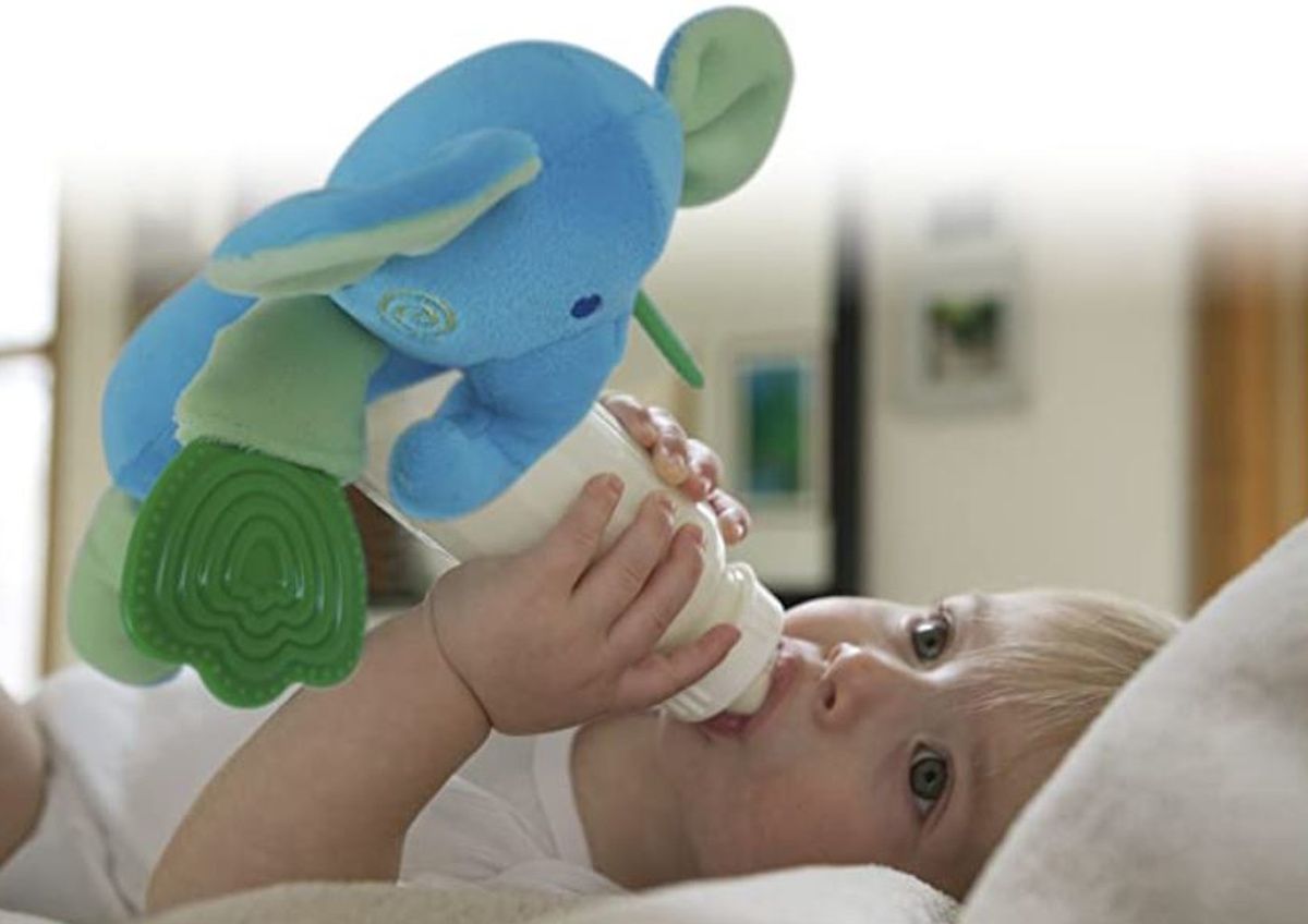 Un biberón con tetina personalizable para respetar la lactancia materna. Foto: Happy Mummy Un biberón con tetina personalizable para respetar la lactancia materna. Foto: Happy Mummy