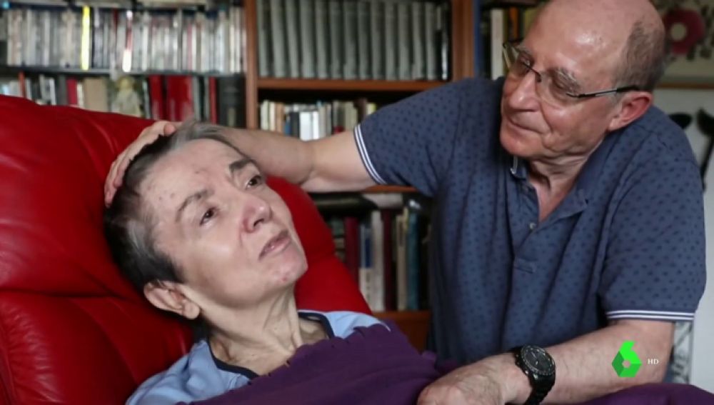 María José Carrasco y su marido, Ángel Hernández, partidarios de la eutanasia, en una imagen de 'La Sexta'.