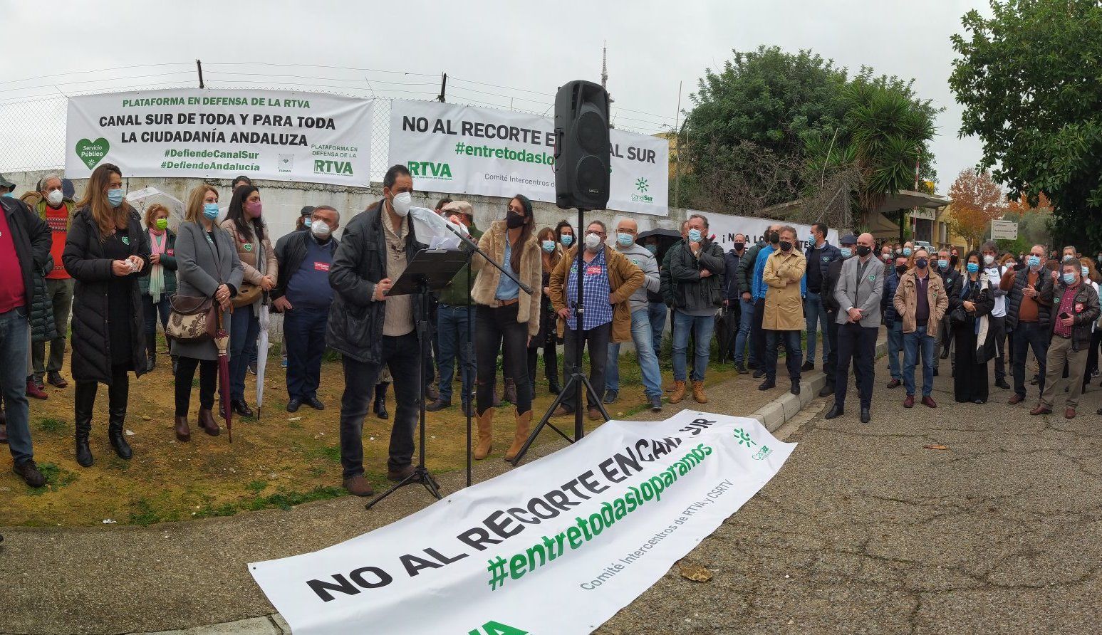 Trabajadores de Canal Sur, durante las protestas de hace unos meses.