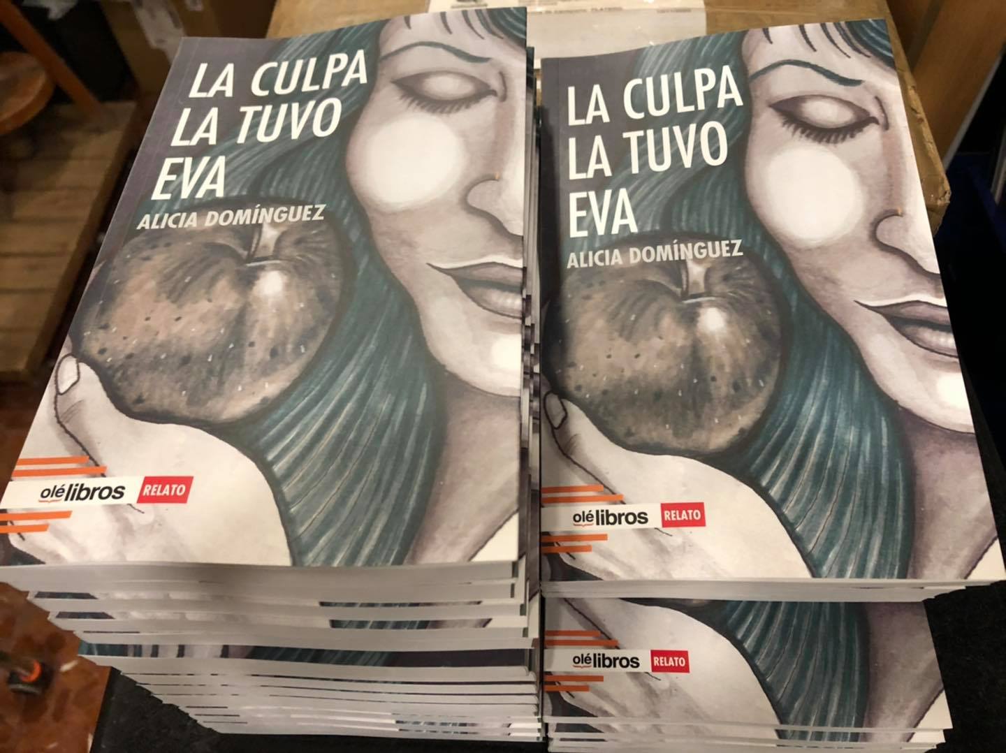 'La culpa la tuvo Eva', el nuevo libro de Alicia Domínguez.