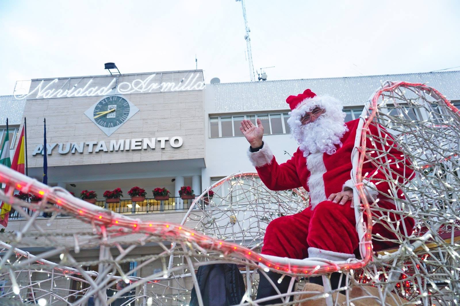 Uno de los Santa Claus de Armilla, en una imagen del Ayuntamiento del municipio granadino.