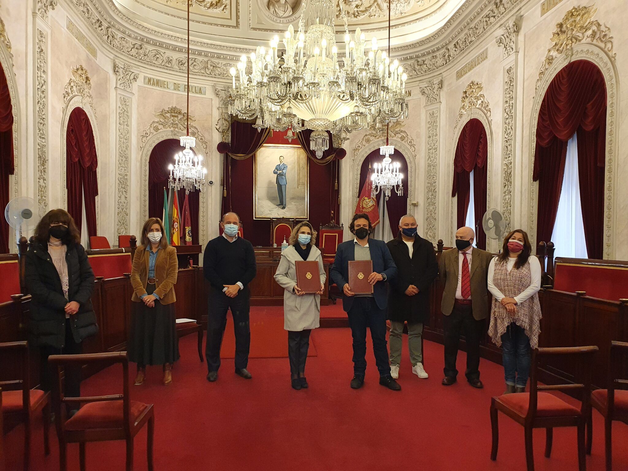 Los grupos políticos de Cádiz destinarán dos mensualidades de asignación económica municipal al Banco de Alimentos.