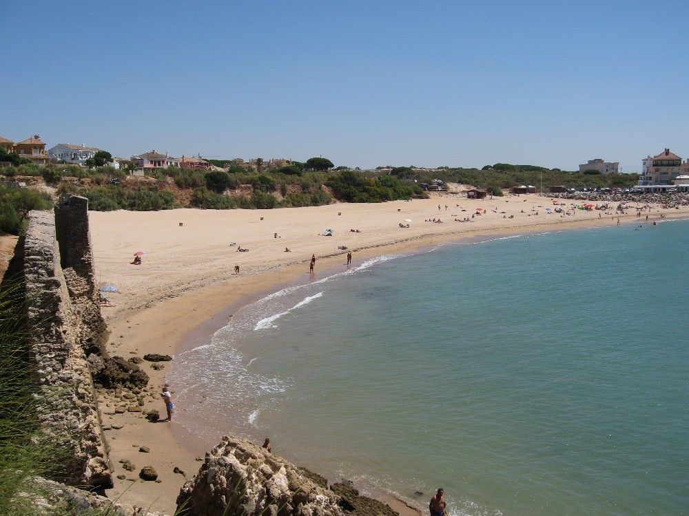 Playa La Muralla. FOTO: DIPUTACIÓN DE CÁDIZ.