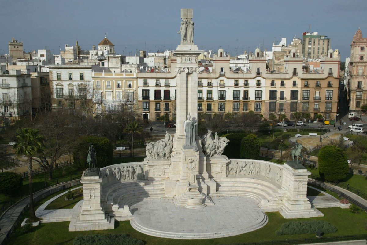 La plaza de España de Cádiz.