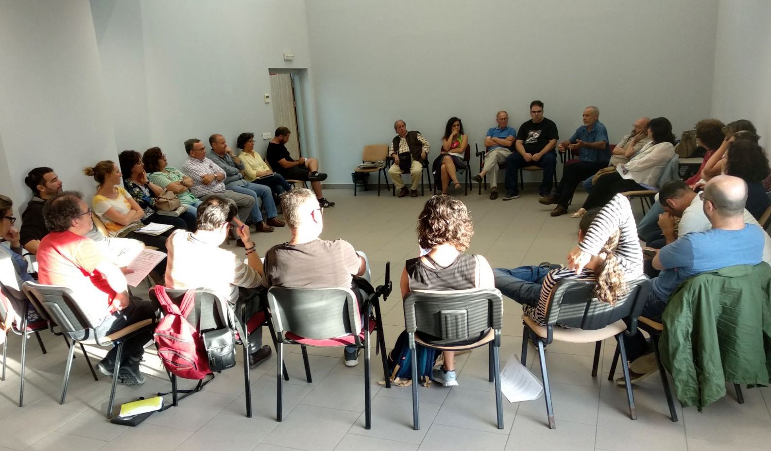 Imagen de la última asamblea de Ganemos.