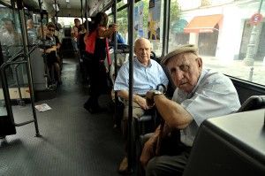 1925184_661771563879159_1524463882_o-300x199