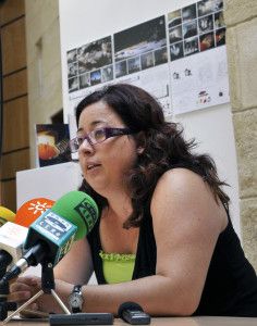 Lidia_Menacho_informa_Deleg_Juventud_-236x300