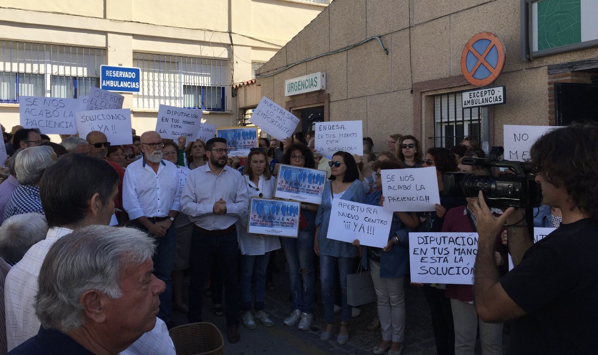 Un momento de la protesta en Trebujena.
