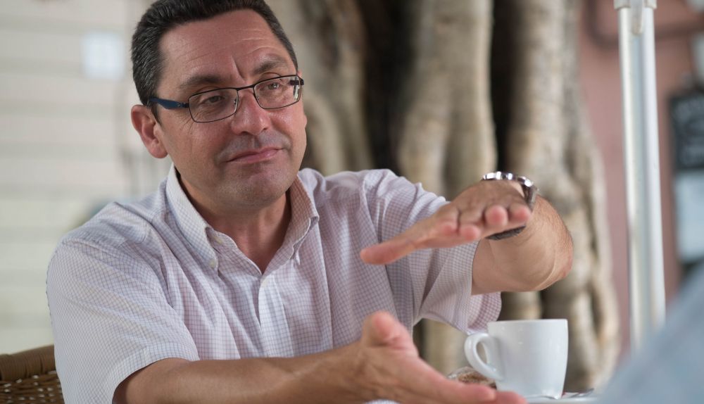 El filólogo José Antonio Aparicio. FOTO: MANU GARCÍA.